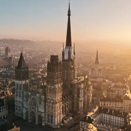 Eveil 4 Le Refuge Lumiere Sous Les Toits De 公寓